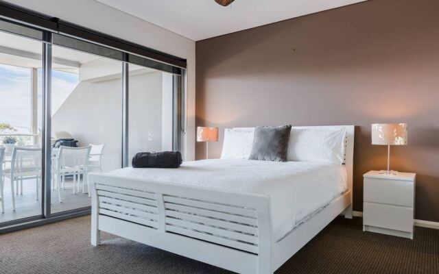 SOLARIS at Fingal Bay