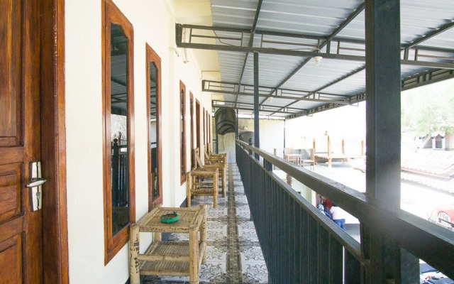 RedDoorz @ Mawun Street Kuta