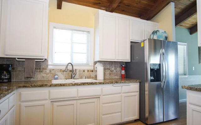 333 Juanita Avenue 3 Bedroom Home by RedAwning