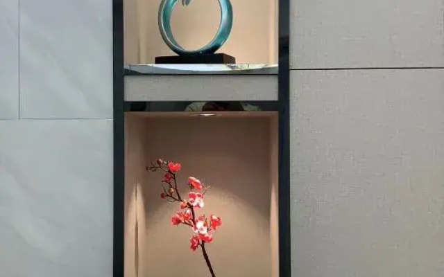 Yahao Garden Hotel (Shenzhen Songgang Metro Station)