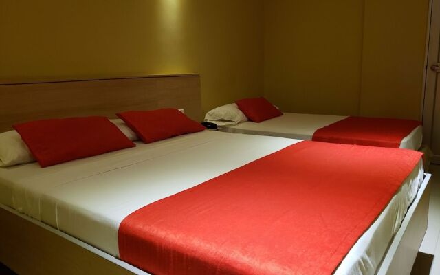 Hotel 56 Avenue Plaza