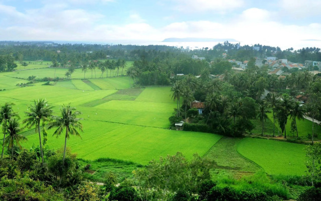 VietStar Resort & Spa