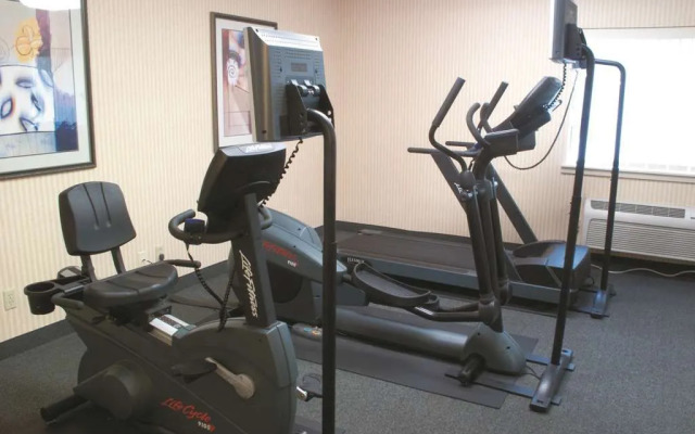 La Quinta Inn Suites By Wyndham Stevens Point