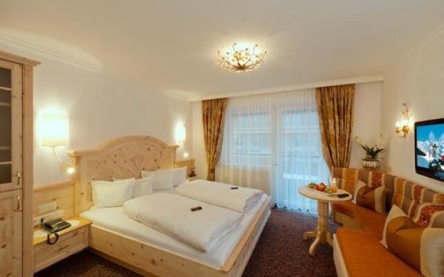 Hotel Garni Pazanella GmbH