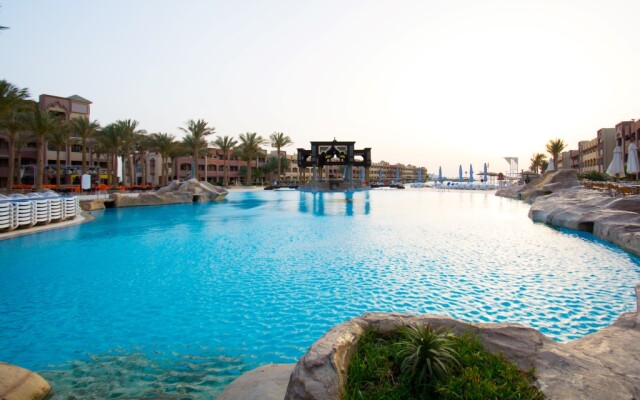 Sunny Days Resort Spa  Aqua Park