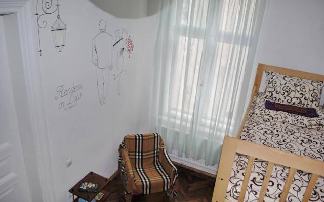 Randevu Hostel