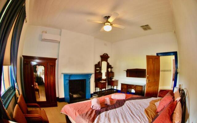 HISTORIC STAR LODGE and STATION MASTERS HOUSE NARRANDERA
