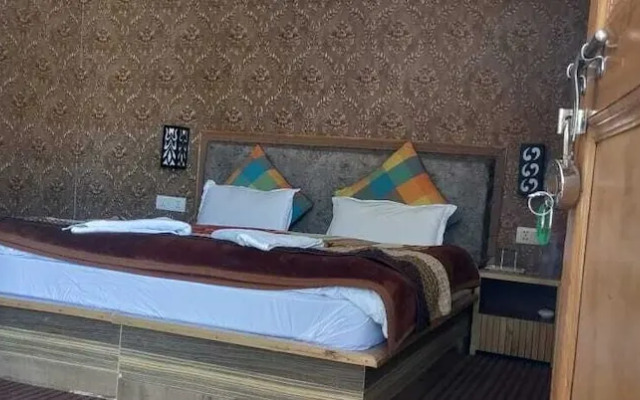 The Wooden Nest