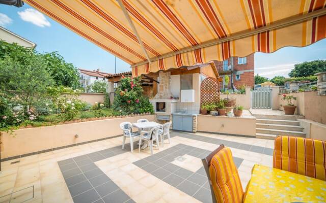 Holiday Apartment Stojanovski 130