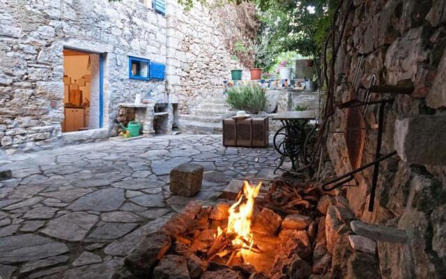 450 year-old house with a garden