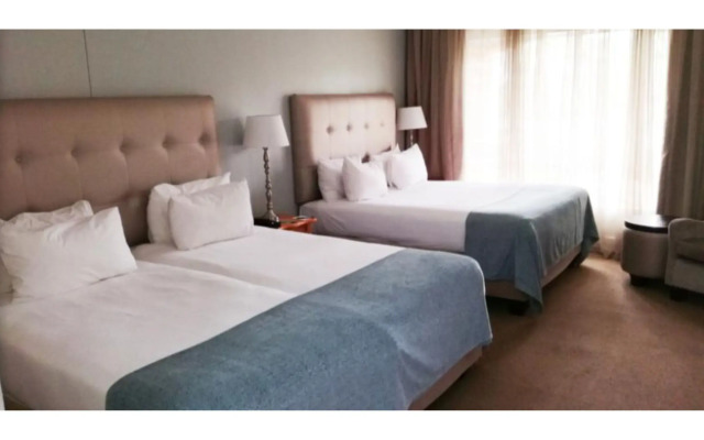 The Riverside Hotel