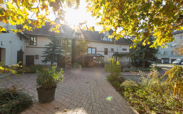 Révész Hotel