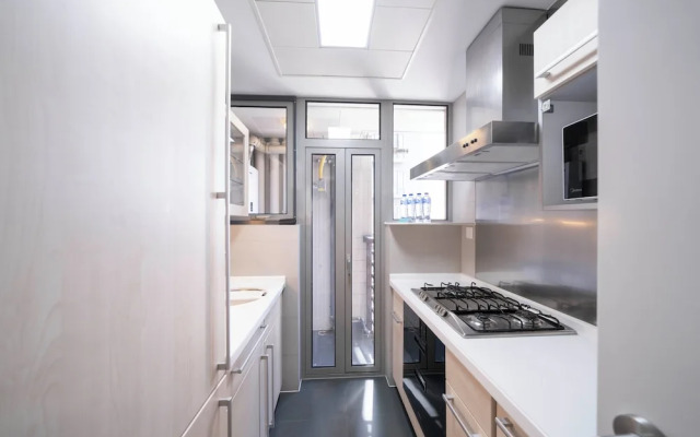 Tyms Elegant 2BR 1BA Apt Walk to Malls