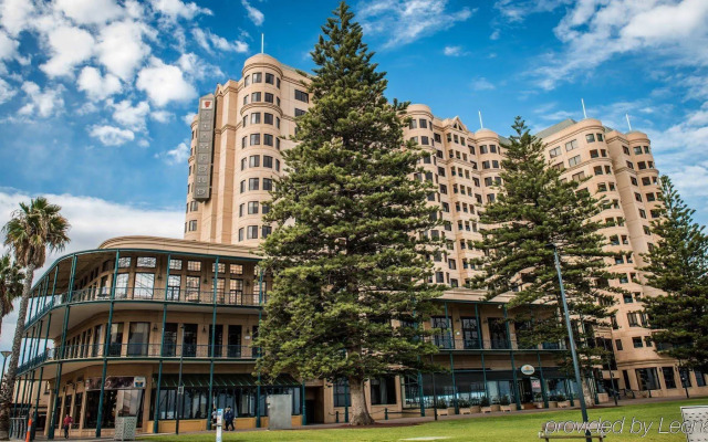 Stamford Grand Adelaide
