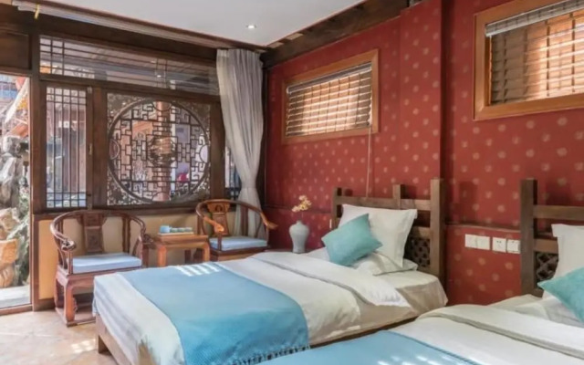 Floral Hotel · He Lu Ju Lijiang