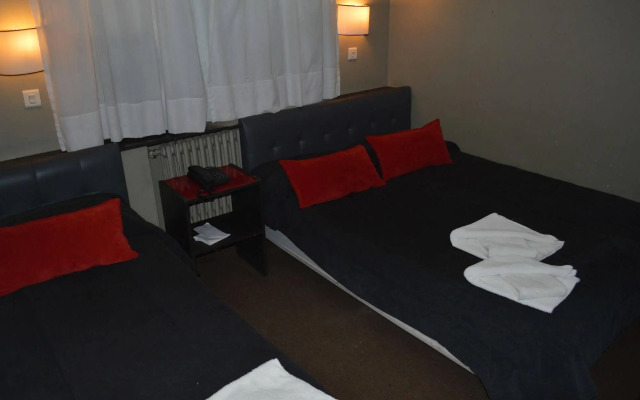 Hotel Petit