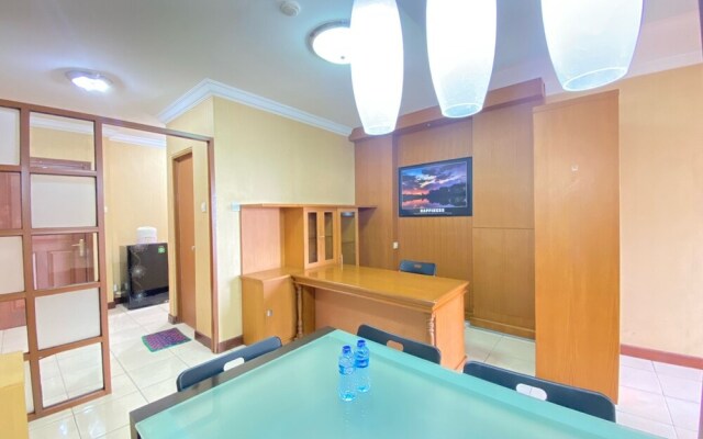 Spacious Executive Studio Room At Majesty Bandung Apartment