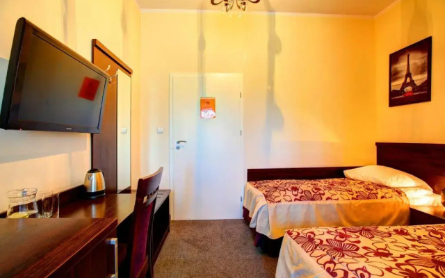 Hostel Evotel