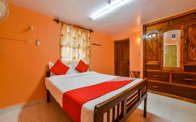 Oyo 35478 Jocarol Guest House