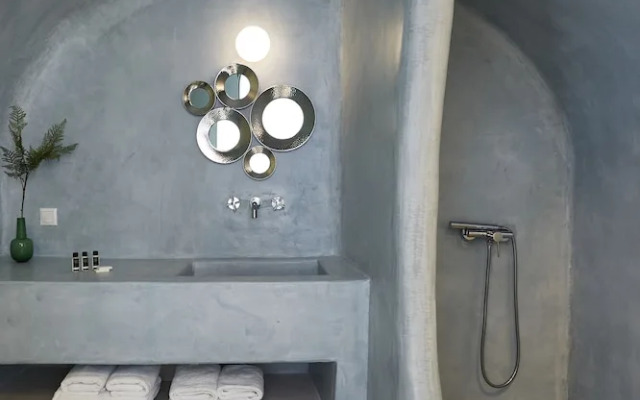 Valsamo Luxury Homes & Suites