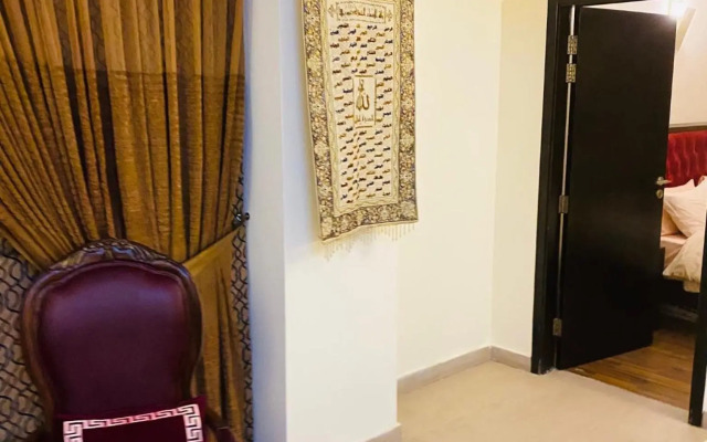 Royal Two Bed Luxury Apartment Gulberg