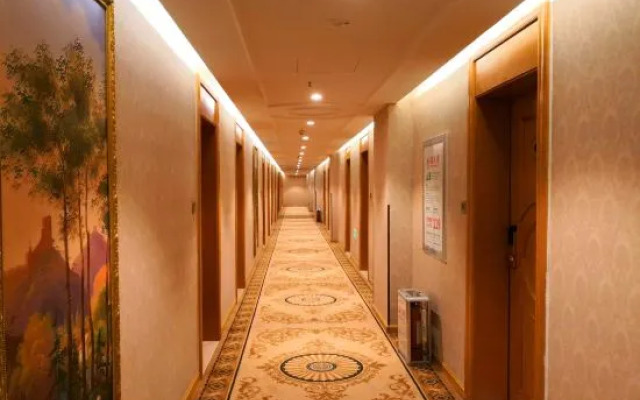 Liangshan Vienna Hotel