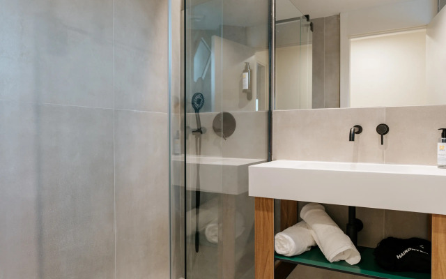 R2 Higos Beach Apartments