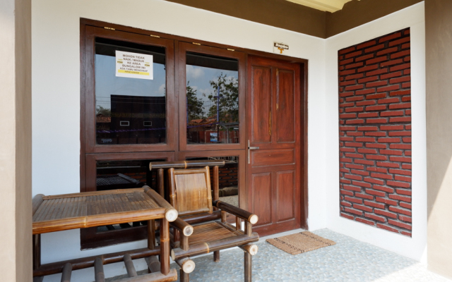 RedDoorz @ Kampoeng Etnik Kebumen 2