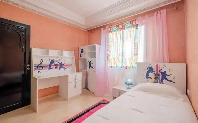 Luxe Appt 2 CH Piscine & Parking