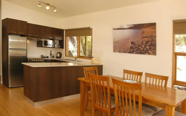 Stewarts Bay Lodge