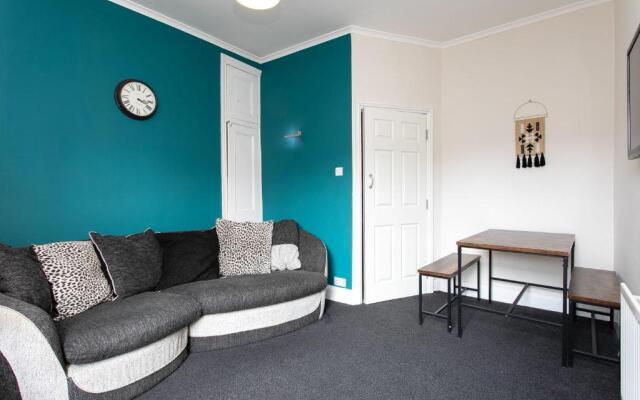 Saltwell Duplex Newcastle by #ShortStaysAway