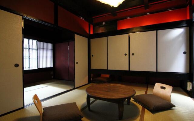 Shobu-an Machiya Holiday House