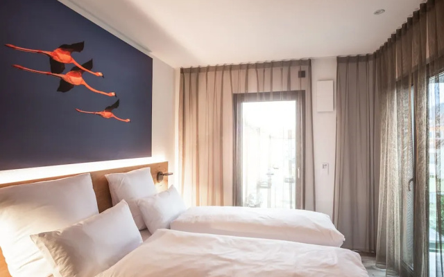Primera Apartments