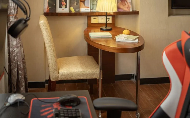 Fuxiang Hotel