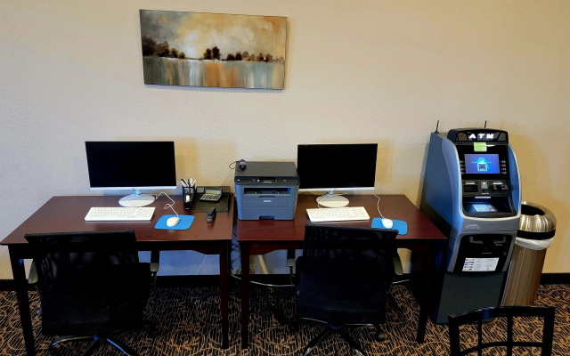 Cobblestone Inn & Suites - Maryville
