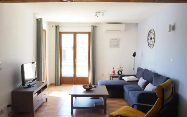 House in Vaison-la-romaine With Pool