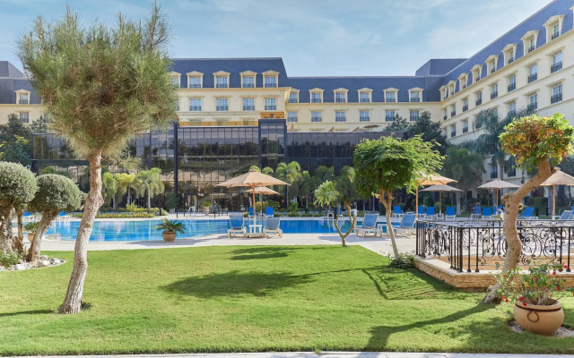 Renaissance Cairo Mirage City Hotel