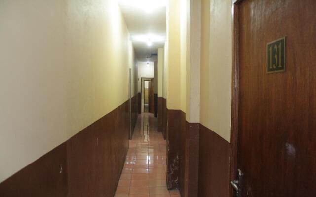 OYO 145 Wisma Syariah CMC