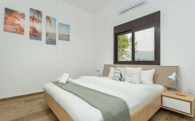 Vista 2-Bedroom Apartment in Batroun