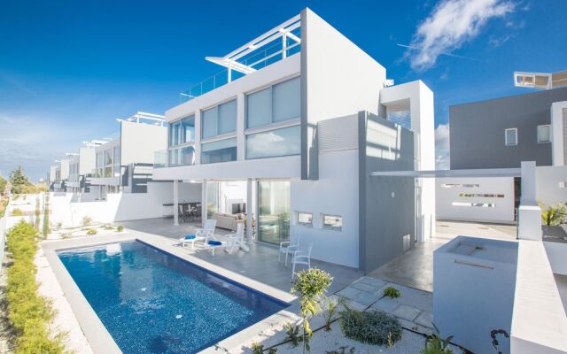 "villa Bp4, Contemporary 3bdr Protaras Villa With Pool, Close to Fig Tree Bay"