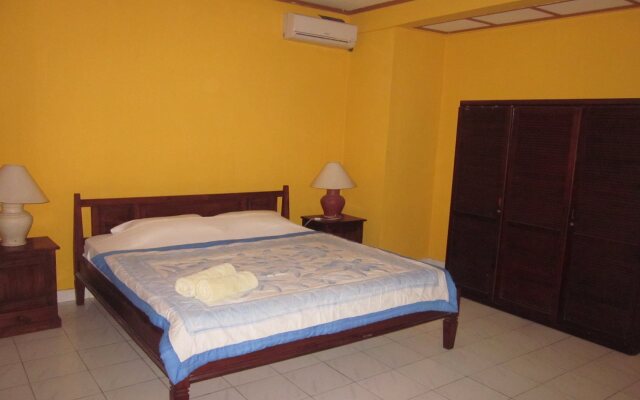 Lestari Homestay