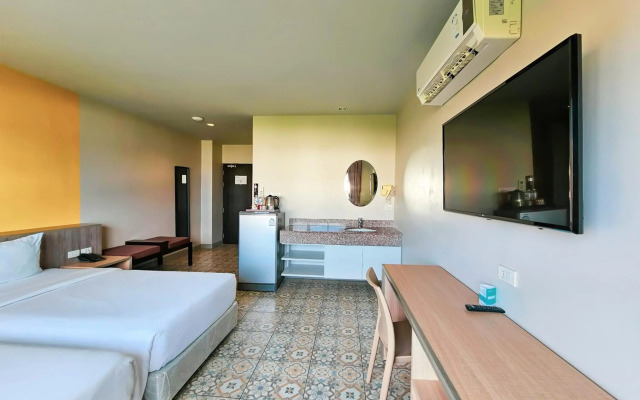 Recenta Suite Phuket Suanluang
