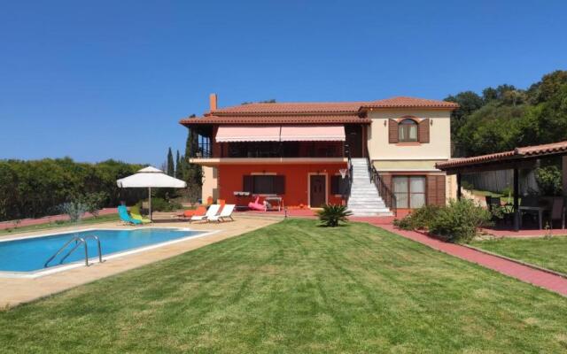 Kastro Villa with pool in Kyllini, Peloponnese