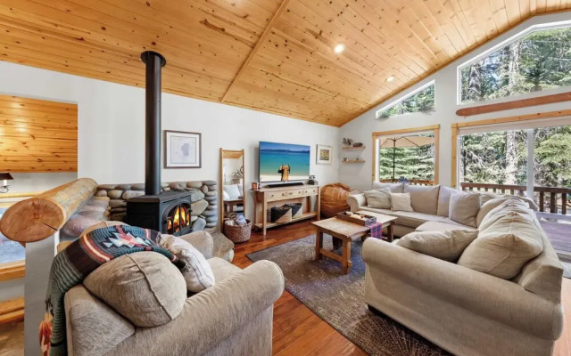 Alpine Gem Near Homewood Mountain!