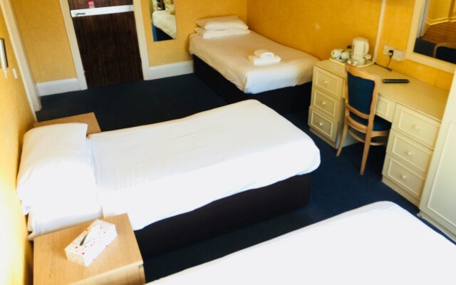 Hotel Celebrity Bournemouth East Cliff by Villare Hotels