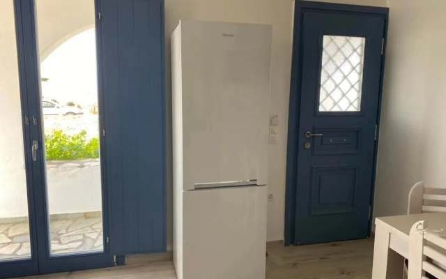 Folegandros Enchanting Cycladic Home Sunset Views