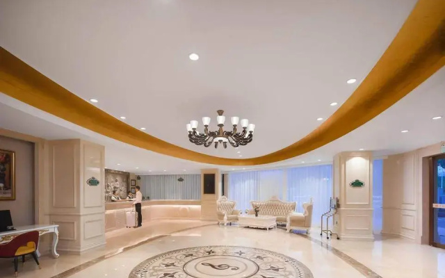 Vienna Hotel (Suzhou Wujiang Huayuan Road)
