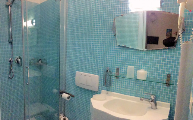 3749 Ponte Chiodo Guest House