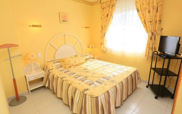 Casa Adosada Para 6 Personas en Cambrils
