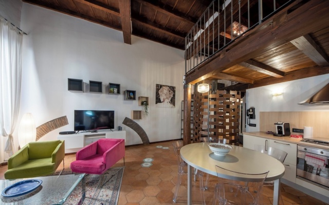 HouSmart Solferino 39